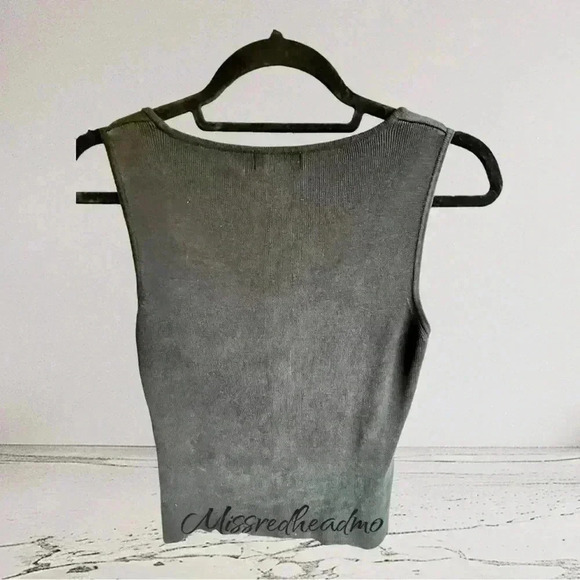 Georgiou Silk Sweater Shell - Medium - Picture 2 of 3